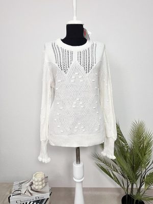 Pulover pret eticheta 13,99 euro Laura Torelli M