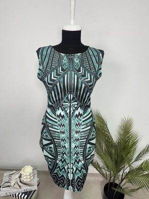 Rochie Lipsy London 36