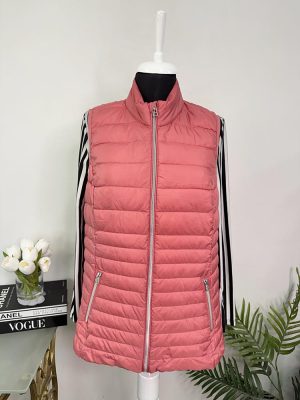 Vesta matlasata Esmara M