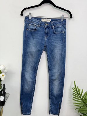 Blugi elastici Gina Tricot 26