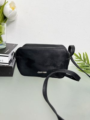 Borseta Calvin Klein