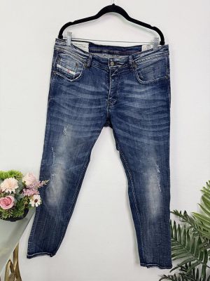 Blugi slim skinny Diesel 36