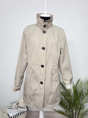 Trench fash Gil Bret 42
