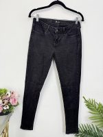 Blugi elastici Levi's 28