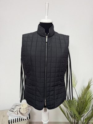 Vesta Burberry cam S