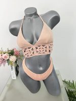 Costum de baie doua piese sutien cu burete H&M 38