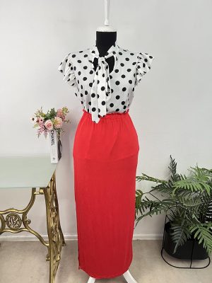 Fusta 95 % vascoza 5% elastan Primark 42