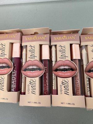 Set ruj lichid cu creion