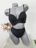 Costum de baie doua piese H&M sutien80C