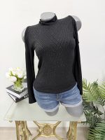 Bluza cu umerii goi si pietricele stralucitoare Grande S